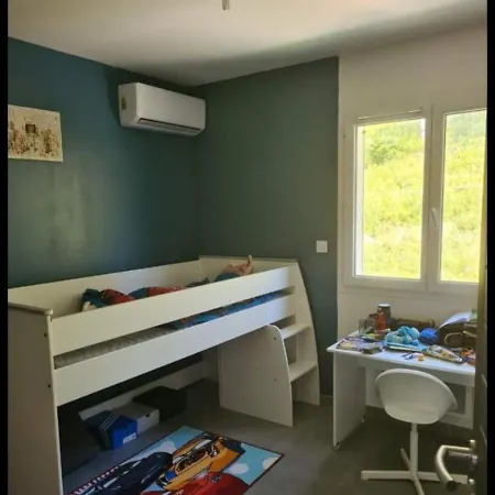 Piscine Jacuzzi 4 Montpellier *