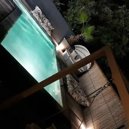 Piscine Jacuzzi Montpellier Juvignac