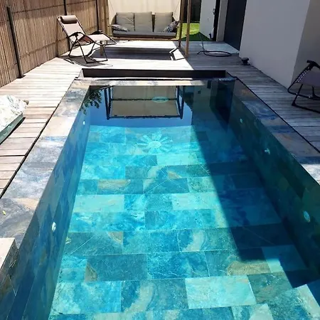 Piscine Jacuzzi Montpellier Villa