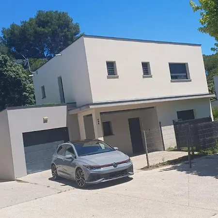 Piscine Jacuzzi Montpellier Juvignac